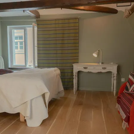 Karja Bed & Breakfast 4*