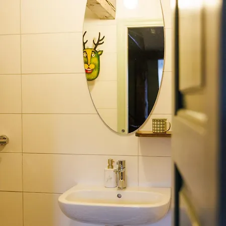 Karja Bed & Breakfast 4*