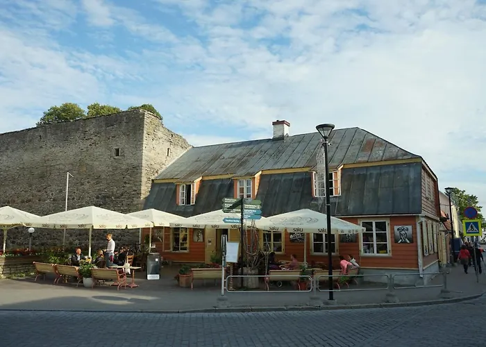 Karja לינה וארוחת בוקר 3*