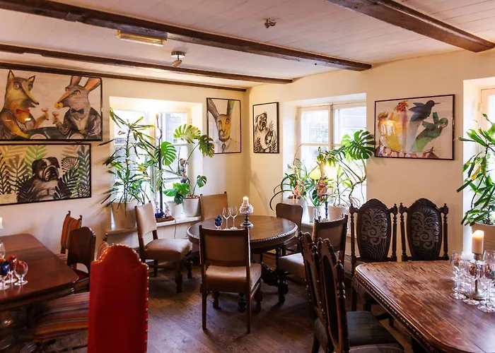 Couette-café Karja 3*